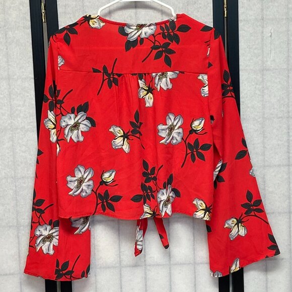 Urban Romantics V Neck Sheer Front Button Crop Tie Waist Bell Sleeve Top Red M - Picture 2 of 11